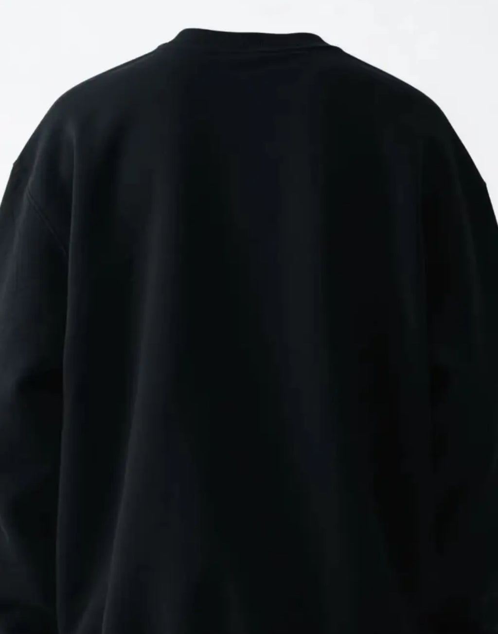 The Vintage Santa Crew Sweatshirt in Black