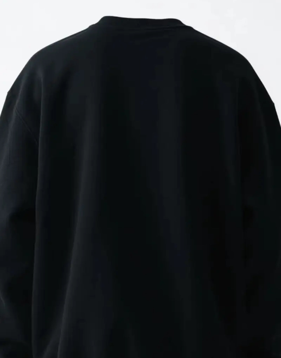 The Vintage Santa Crew Sweatshirt in Black