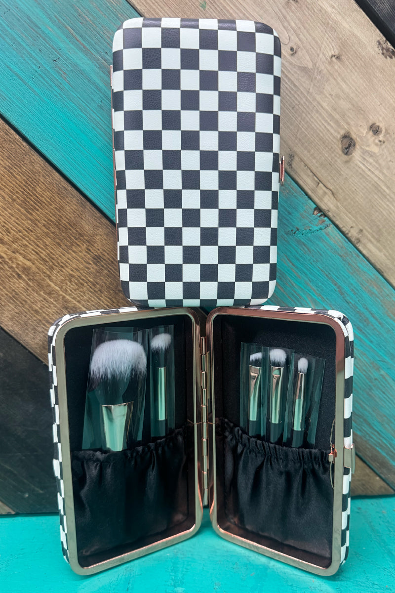 The FAST LANE MAKEUP BRUSH SET